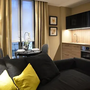 Qb/four Apartment Catania